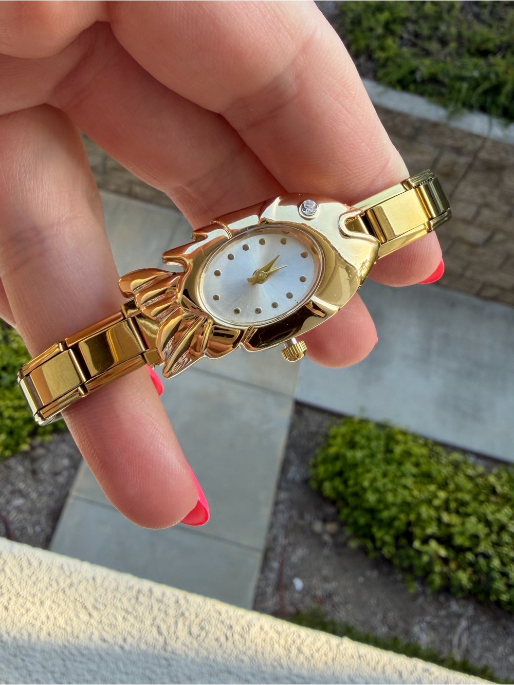 Fish Shape Gold Tone Stretch Watch Bracelet - Picture 2 of 5